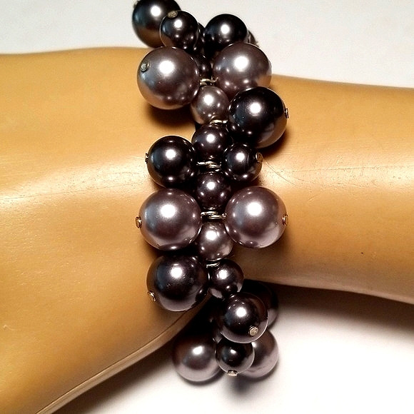 Vintage Faux Pearl Beaded Cha Cha Bracelet - Picture 4 of 10